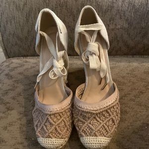 NWT-Connee Lace Up Espadrille Wedge Size- 10